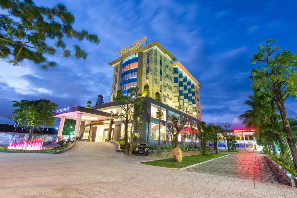 Muong Thanh Quy Nhon Hotel Exterior foto
